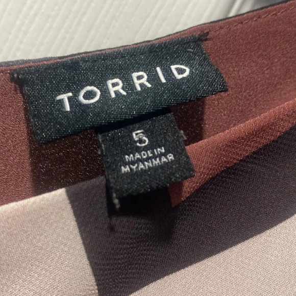 Torrid Sophie Chevron Stripe Chiffon Double Layer Swing Cami Burgundy 5X - Picture 5 of 10